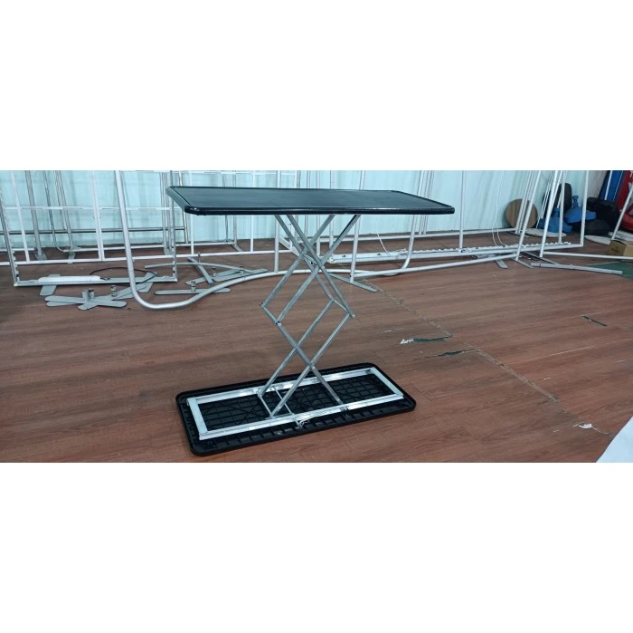 Bancone sollevabile rettangolare in plastica